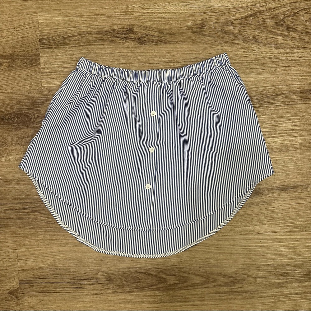 Blue and white striped mini skirt